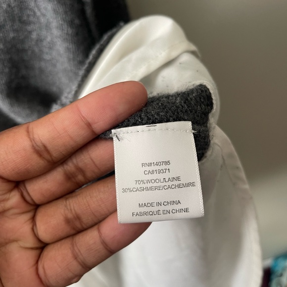 Brochu Walker the Parson Crew Looker wool/ cashmere sweater - Picture 13 of 15